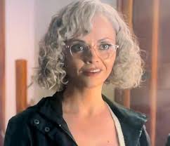 Why is Misty's Identity revealed first? Does she have a role in the  "wilderness" coming back? : r/Yellowjackets