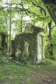 Le Temple De Pan English Garden Garden Abandoned Places