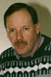 Don Callbeck, CCC Bar Manager, Dies at 56 (Guardian)