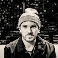 Stream Pierre Sloane music