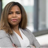 Kelly Sheedy's Instagram, Twitter & Facebook