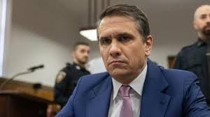 CNN anchor pushes back