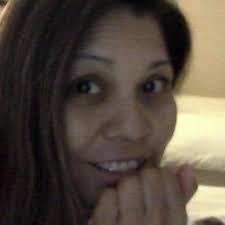 crowds of people, everyone looking, searching for their Baby, their  Soldier, their Warrior. As the 2nd Battalion, Golf Company 2149 emerges to  "Formation", I get lost in the crowd. On Tiptoes looking