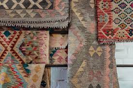 Besuchen sie uns und bilden sich ihr eigenes urteil. On The Rugs Kommt Mit Uns Auf Die Schonsten Teppiche Hamburgs Geheimtipp Hamburg