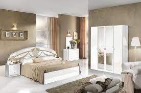 Meubles Chambre Des Meubles Discount Pour L Amenagement De Votre Chambre Meuble Chambre Meuble Blanc Deco Chambre