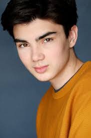 Ravi Smith's Instagram, Twitter & Facebook