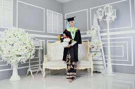 Background wisuda 2.3 x 3 meter. Foto Wisuda Tomy Damara Wisuda Unair Wisuda Surabaya Wisuda Sidoarjo Studio Foto Wisuda Studio