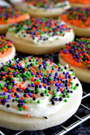 Copycat Lofthouse Halloween Sugar Cookies Lord Byron S Kitchen With Images Cookies Recipes Chocolate Chip Pillsbury Sugar Cookies Pillsbury Sugar Cookie Dough