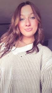 Samantha Swiger's Instagram, Twitter & Facebook