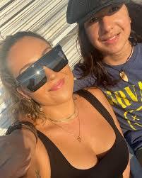 Angela Kienzle's Instagram, Twitter & Facebook