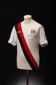 Nike youth breathe manchester city fc stadium jersey field blue 4.6 out of 5 stars 2. Manchester City Football Shirt Third 2009 Classic Football Shirts New Football Shirts Manchester City Football Club