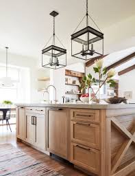 75 beautiful kitchen with an island