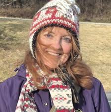 Feral cat in Staunton, Virginia, needs care