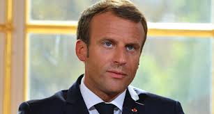 Président de la république française. Macron Raumt Fehler Bei Gesundheitsreform Ein