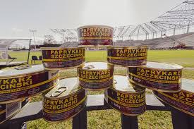 Marcin łazowski został nowym prezesem pogoń szczecin football schools. Pogon Szczecin Wprowadza Oficjalny Paprykarz Klubu Mieso Wedliny Ryby