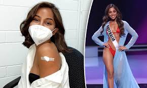 Miss universe australia maria thattil has recently opened up about the disgusting racism she has received about her indian heritage and about her height. Qus3h4rbzi8vrm