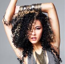 The color might seem a bit adrift because the natural hair color is black. 20 Curly Black Hair With Blonde Highlights New Style