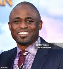 4,175 Steve Wayne Photos & High Res Pictures