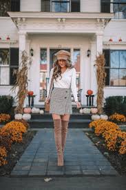 A Day In Woodstock Vermont Winter Fashion Outfits Miniskirt Outfits Fall Mini Skirt