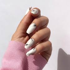 I paint my nails about 20 times a month. The Best Press On Nails Of 2021 Fake Nail Reviews Allure