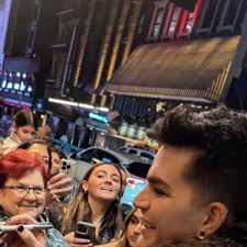 petra v.d.berg (nelvanroozendaa)