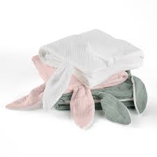 Visage brodé sur la capuche. Cape De Bain Bebe Gaze De Coton Kumla Cape De Bain Bebe Cape De Bain Bain Bebe