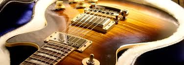 Nous avons affaire à celle qui doit être, avec la les paul custom, la plus populaire et la plus répandue des lp. Gibson Les Paul Standard Electric Guitar Keymusic