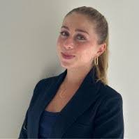 Amy Galli's Instagram, Twitter & Facebook