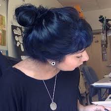 The best bright hair color? Do I Dare Go Green I M Envious Of That Hair Hairdye Manicpanic Greenhair Ask Metafilter