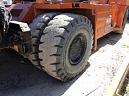 Belotti b91 stacker model with diesel propulsion, capacity 0 kg, lifting height 0 mm, for sale. Galeria De Fotos