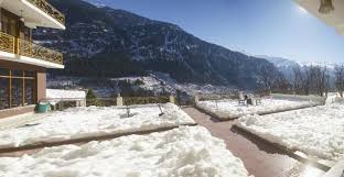 Snow peak retreat is within easy reach of cultural attractions such as the museum of himachal culture & folk art. Snow Peak Retreat Manali Package 3 Nights 180932 Holdiay Packages To Manali