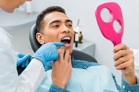 An emergency dentist is a dental professional you go to see when anything sudden happens to your mouth. Local Dentist Emergency Info Local Emergency Dentists Directory Listing Online Local Dental Emergencies Help Blog