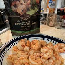 Creamy Tuscan Pasta With Shrimp Tuscan Pasta Food Stuffed Peppers