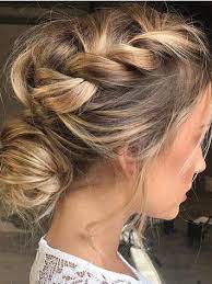 Chignons Mariage 2020 Les 50 Plus Beaux Chignons Mariage Lucette Chignon Mariage Coiffure Boheme Coiffure Temoin Mariage