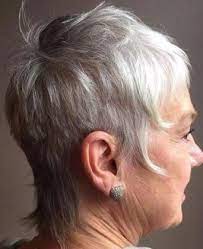Modern Mullet Short Hairstyles For Women Over 50 Modernhairstylesforwomen Womens Hairstyles Short Hair Styles Short Hairstyles For Women