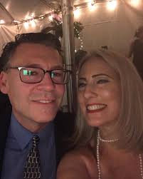 Everybody knows how to love, but few people know how to stay in love with  one person forever.