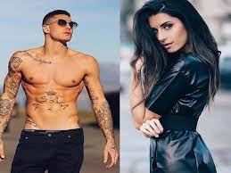 Per la prima volta, un aspirante concorrente, enzo capasso, viene squalificato dal gioco per violazione del regolamento ancora prima dell'inizio della trasmissione. Valentina Vignali Nuova Frecciatina Dalla Fidanzata Di Laudoni Dopo Ultime Rivelazioni