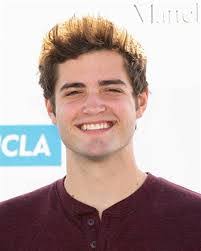 Ben Winchell's Instagram, Twitter & Facebook