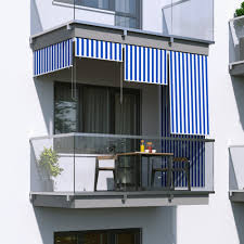 Roleta Na Balkon Markiza Pionowa Markiza Balkonowa Markizy I Zagle Sloneczne Domondo Pl Balcony Curtains Apartment Balcony Decorating Balcony Decor