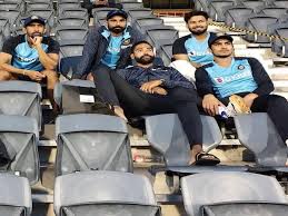 Find out shubman gill hd photos, shubman gill biography, family, education qualifications shubman gill international cricket debut. Always Together Team India Shares Pic From Sydney