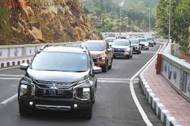 Pt maxxis memproduksi berbagai macam jenis ban untuk kendaraan roda dua maupun roda empat yang distribusinya hampir ke 180 negara di dunia. Outlander Phev Xpander Cross Dan Eclipse Cross Ngegas Surabaya Bali Di Media Adventure 2020 Semua Halaman Gridoto Com
