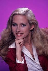 In Memoriam: Remembering the Sitcom Stars We Lost in 2023