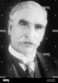 Robert donald hi-res stock photography and images