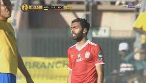 حصد النجم المصري حسين الشحات المحترف بصفوف العين، على جائزة أفضل لاعب في الجولة السادسة عشرة بدوري الخليج العربي الإماراتي، للمرة الثالثة في أربع جولات منذ قدومه على سبيل الإعارة من مصر المقاصة بالانتقالات الشتوية الماضية. ÙØ±ØµÙ‡ Ø­Ø³ÙŠÙ† Ø§Ù„Ø´Ø­Ø§Øª Ø§Ù…Ø§Ù… ØµÙ† Ø¯Ø§ÙˆÙ†Ø² ÙÙŠ Ø¯ÙˆØ±ÙŠ Ø§Ø¨Ø·Ø§Ù„ Ø§ÙØ±ÙŠÙ‚ÙŠØ§ Ø¨Ø·ÙˆÙ„Ø§Øª