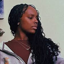 Chelsie Lee (@chelbie718)