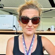 Stephen Collinson (@StCollinson)