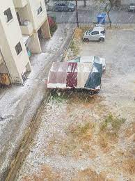 Ακίνητα για όλα τα γούστα και τις ανάγκες του κάθε πελάτη ξεχωριστά!. Leykwsia Aspro Topio Apo To Xalazi Kai Tis Broxes Fwto