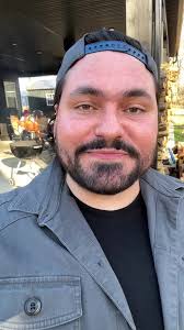 Oscar Meza (@oscar_mezar)