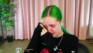 The Real Last Christmas Littlesiha Check back soon to see littlesiha's deviations. twitch stats
