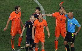 Webb, who refereed the world cup and champions league finals in 2010, is currently promoting his autobiography, man in the middle. World Cup 2010 Holland Attack Chump Howard Webb For Refereeing Scandal